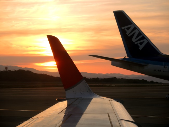 TravelJittersPlanes Airplane Tails Sunset The Real japan Rob Dyer