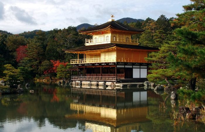 Kinkakuji_autumn Kinkakuji Golden Pavilion Kyoto autumn The Real Japan Rob Dyer