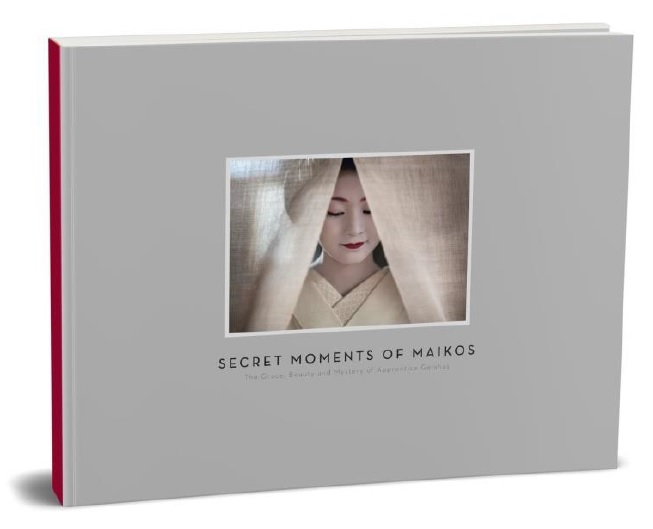 maiko cover 3d Secret Moments of Maikos Philippe Marinig The Real Japan Rob Dyer