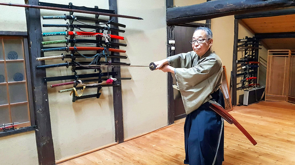 Samurai Juku Akihiko Kawata (2) samurai sword experience Kyoto Samurai Juku The Real Japan Rob Dyer